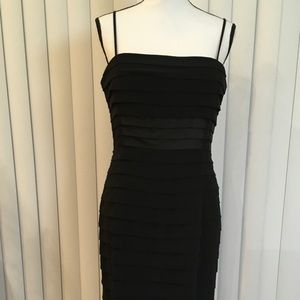 Anne Klein Sleeveless black elegant dress